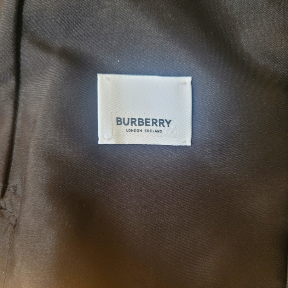 Burberry Quilted Jacket NWOT - Picture 15 of 16